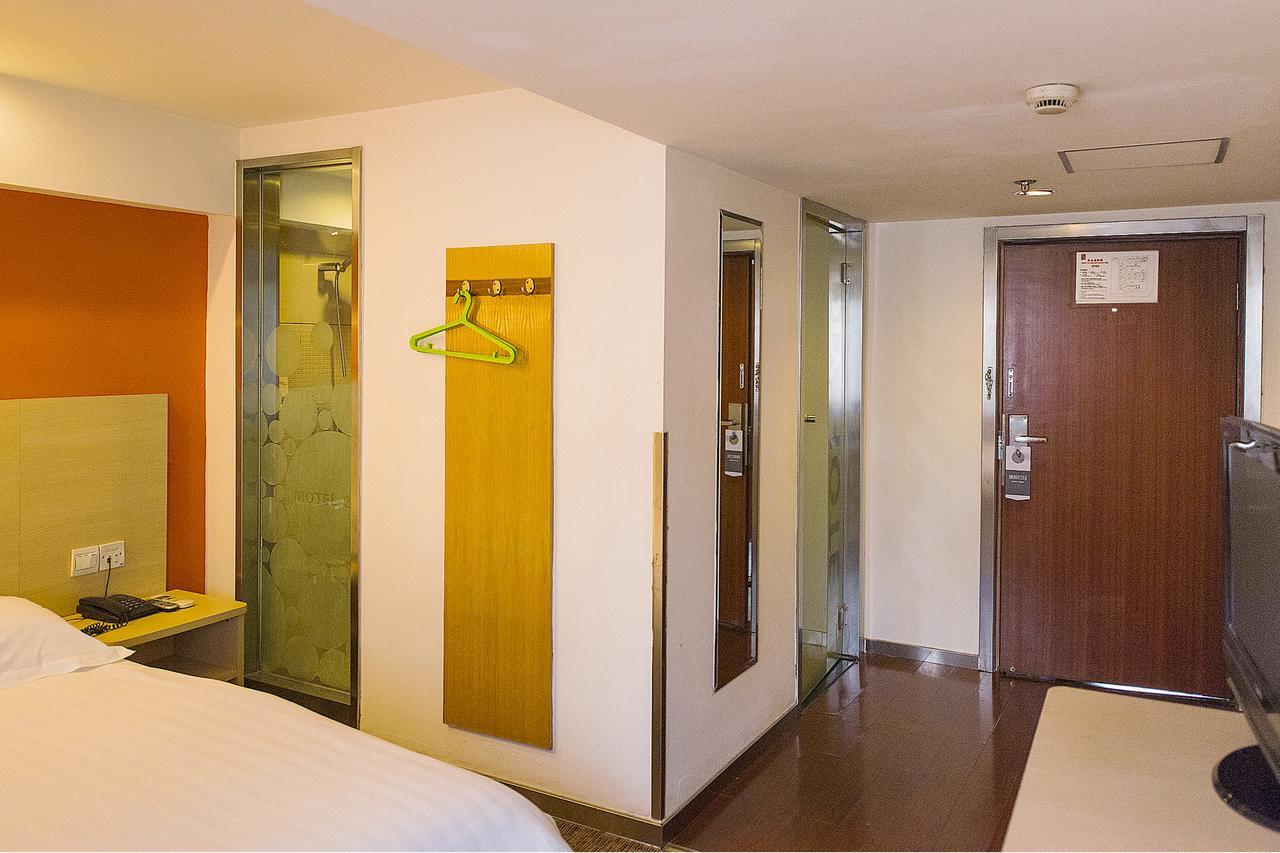 Motel Shenzhen Longgang Longcheng Square Metro Station Buitenkant foto